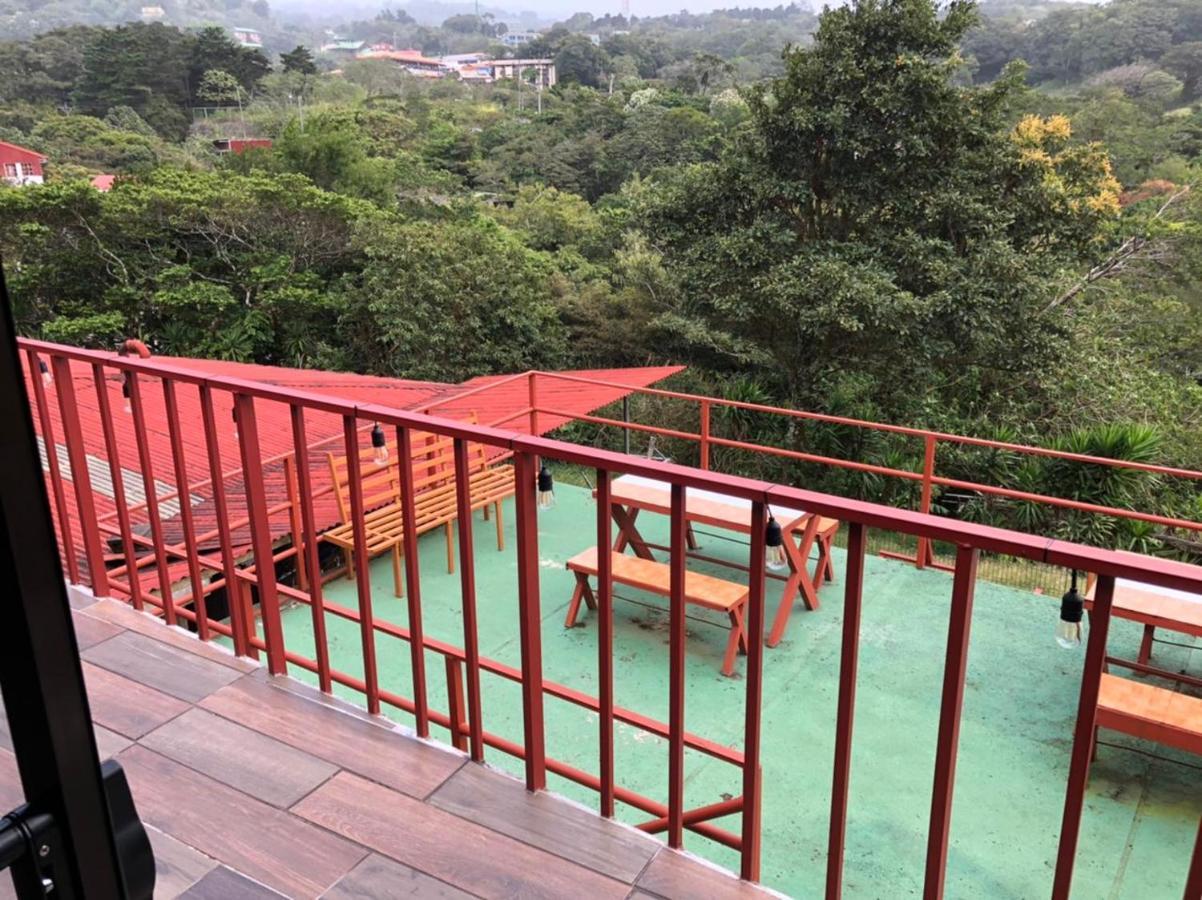 Monteverde Monkey Hostel Ngoại thất bức ảnh